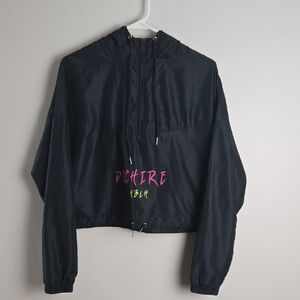 Sporty Black and Pink Bomber Jacket with‎ Lightweight Design